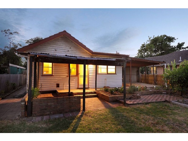 19 Fortescue Avenue, Seaford VIC 3198