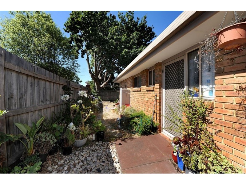 1/12 Reid Street, Frankston VIC 3199