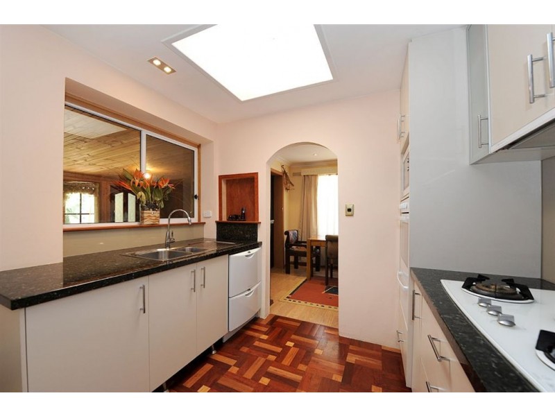 10 Pimpala Avenue, Seaford VIC 3198