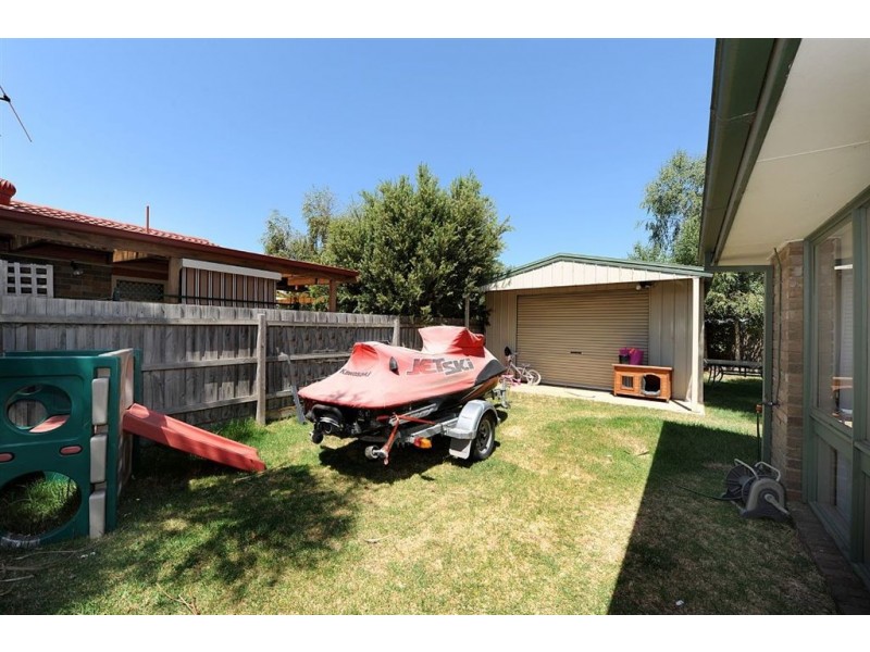 62 Emanuel Drive, Seaford VIC 3198