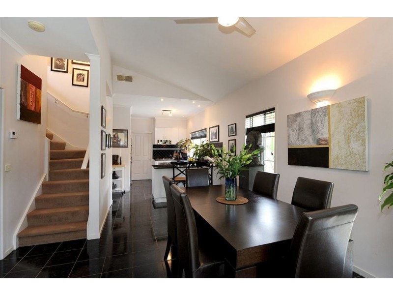 26 Moomba Street, Mornington VIC 3931