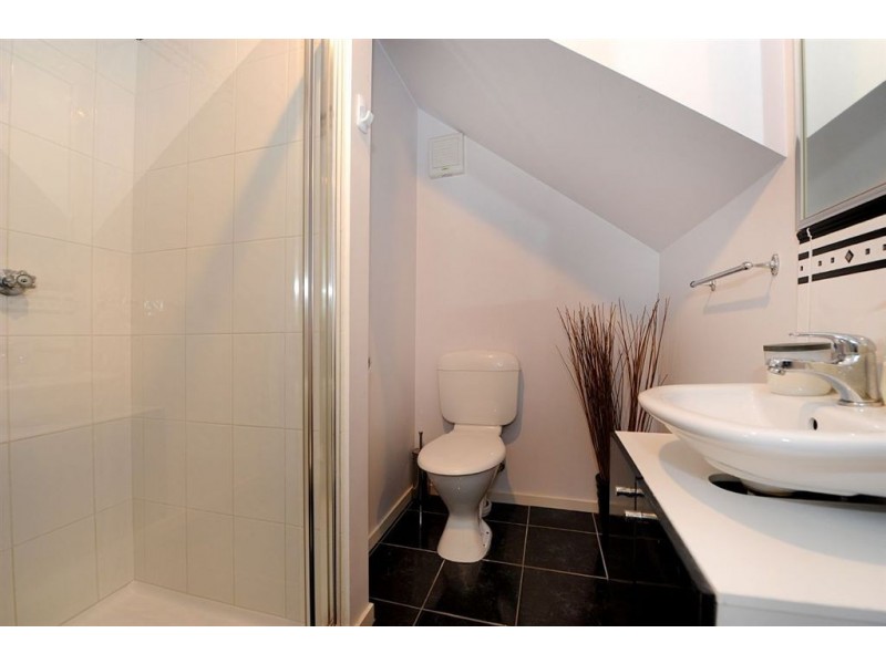 26 Moomba Street, Mornington VIC 3931