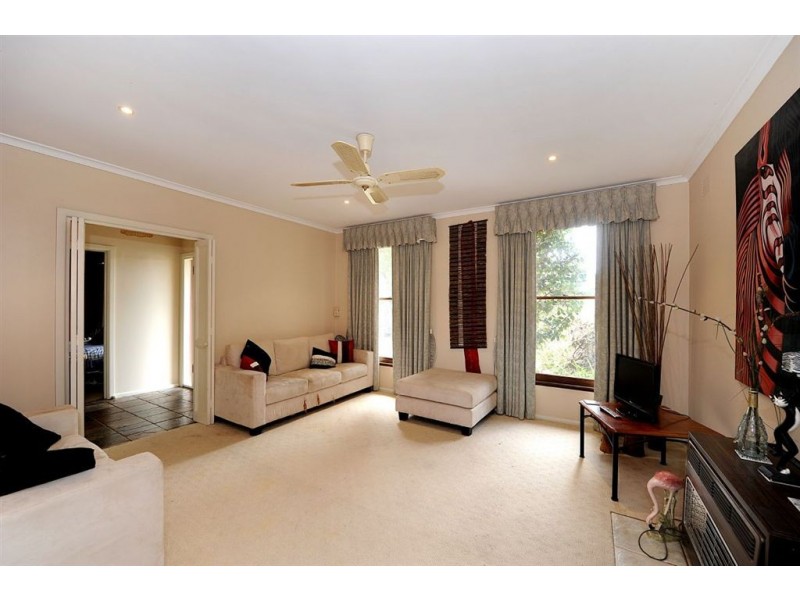 19 Wunalla Road, Seaford VIC 3198