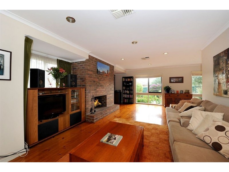 1 Ashworth Drive, Seaford VIC 3198