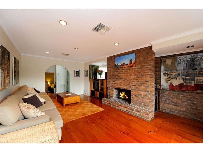 1 Ashworth Drive, Seaford VIC 3198