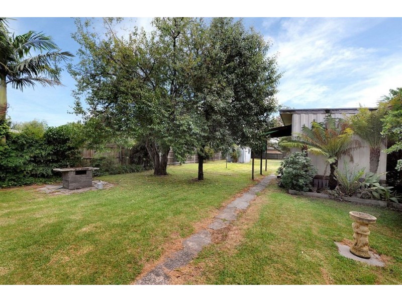 85 East Road, Seaford VIC 3198