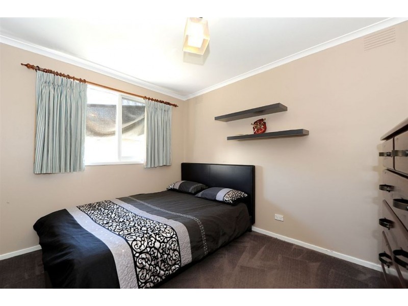 25 McBride Crescent, Seaford VIC 3198