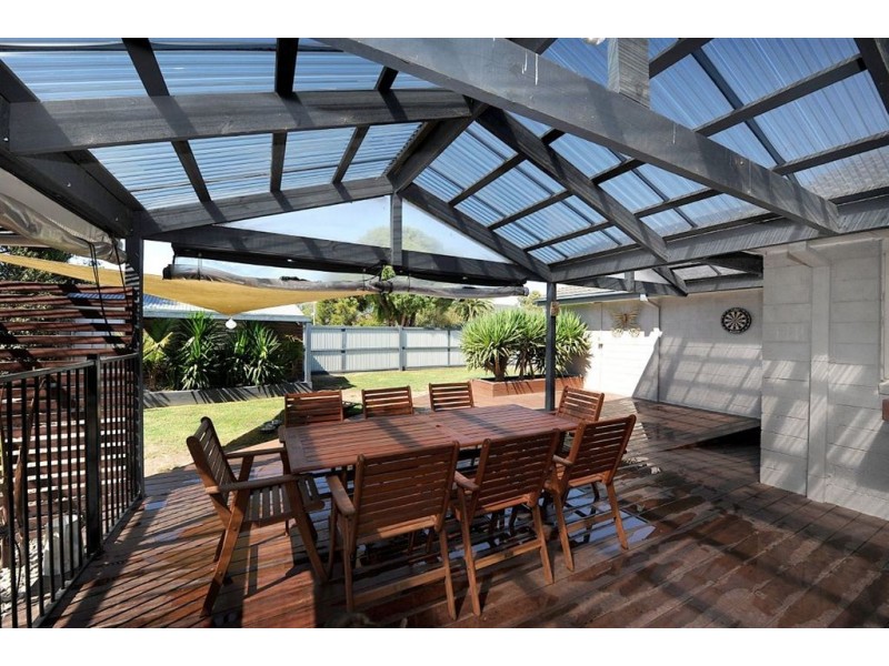 25 McBride Crescent, Seaford VIC 3198