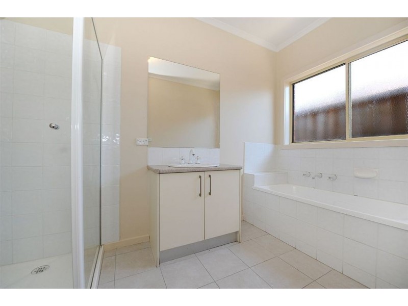 10B Attunga Crescent, Seaford VIC 3198