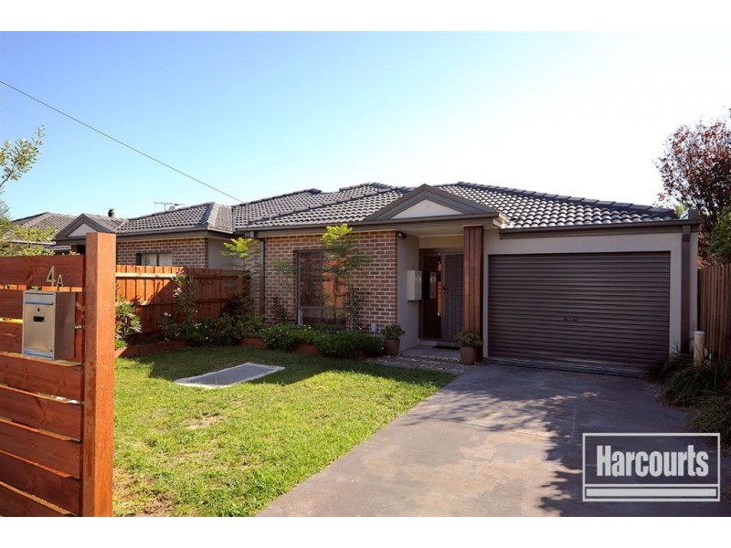 4a Madden Street, Seaford VIC 3198