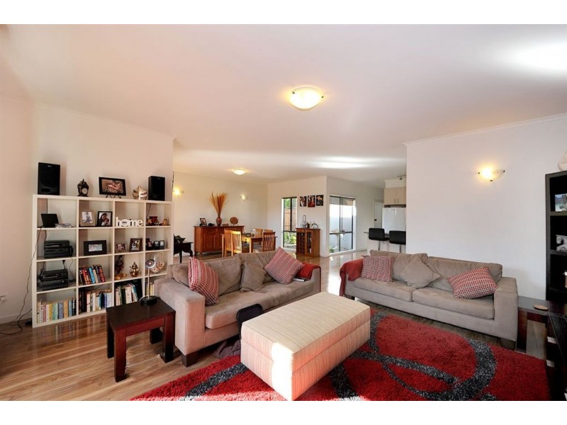 4a Madden Street, Seaford VIC 3198