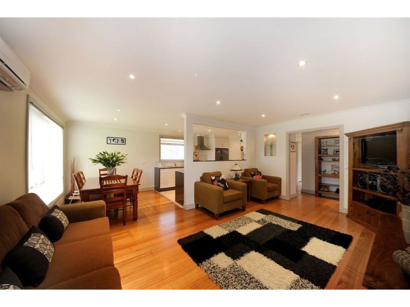 28 Armstrongs Road, Seaford VIC 3198