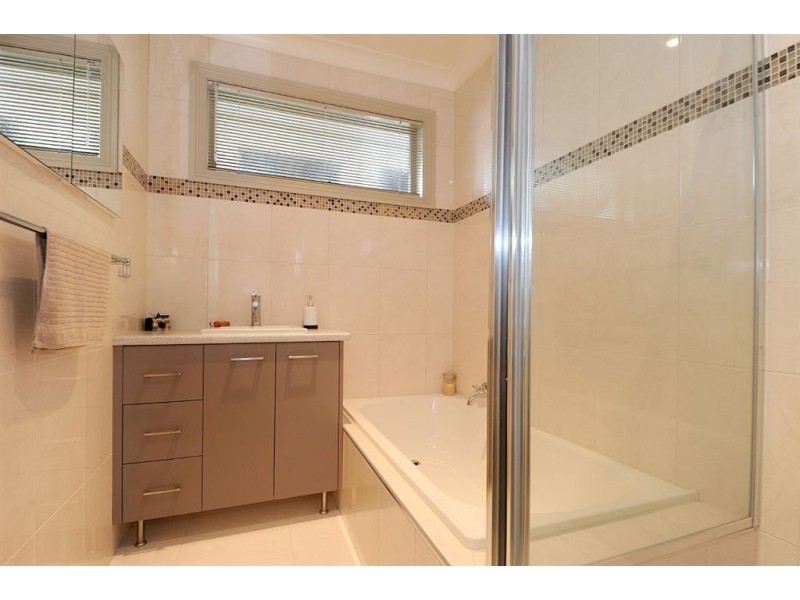 28 Armstrongs Road, Seaford VIC 3198