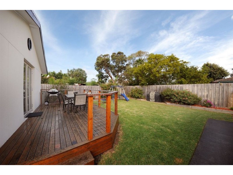 28 Armstrongs Road, Seaford VIC 3198