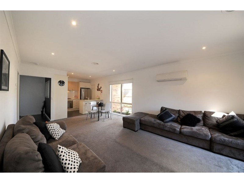 2/30 Chevron Court, Seaford VIC 3198