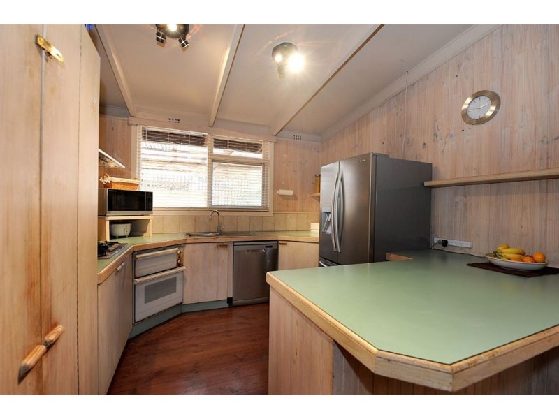 135 Fortescue Avenue, Seaford VIC 3198