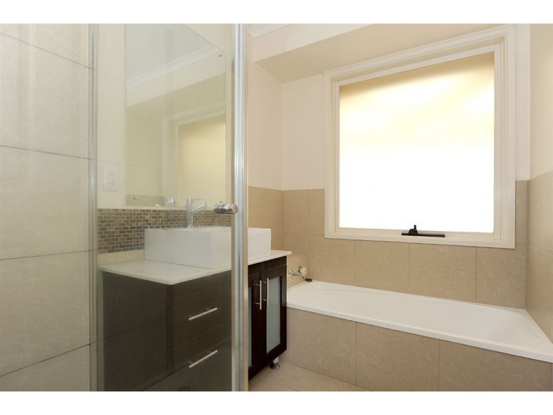 5 Athenium Court, Carrum Downs VIC 3201