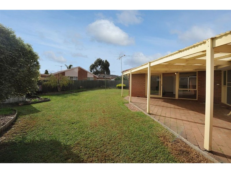 5 Athenium Court, Carrum Downs VIC 3201