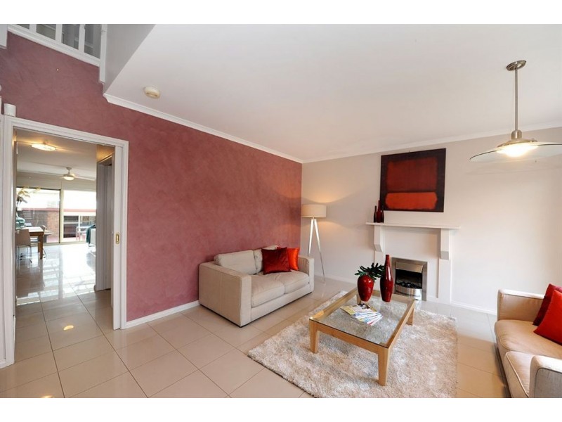 3/51 Nepean Highway, Seaford VIC 3198