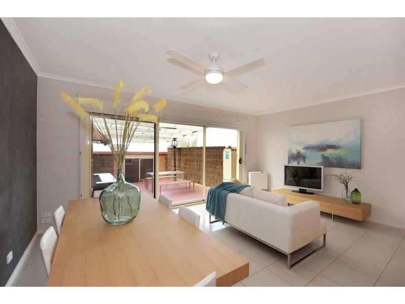 3/51 Nepean Highway, Seaford VIC 3198