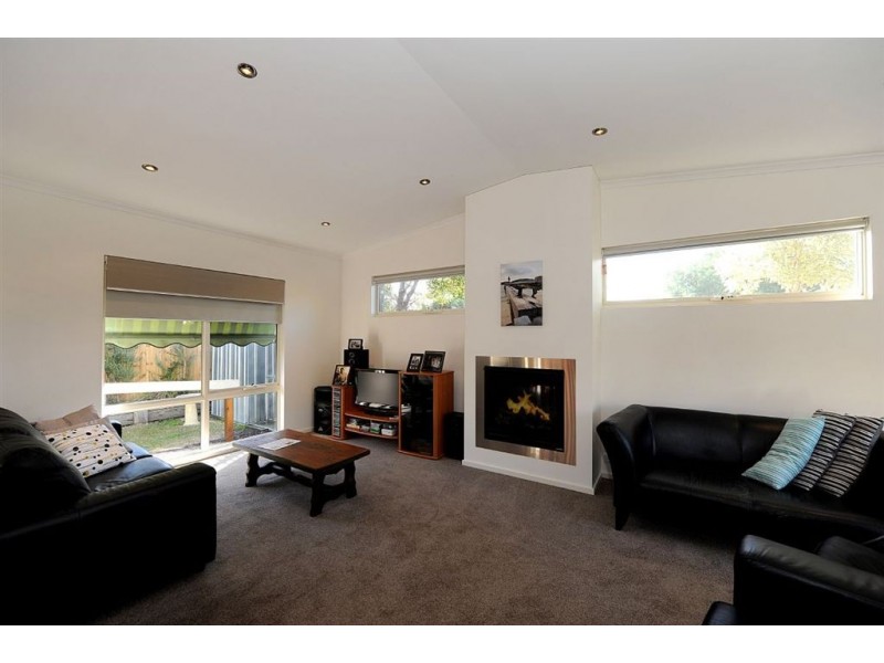 52a Rosslyn Avenue, Seaford VIC 3198