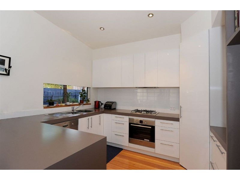 52a Rosslyn Avenue, Seaford VIC 3198