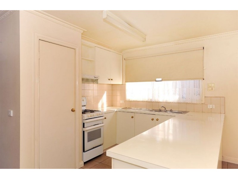 1/32 McCulloch Avenue, Seaford VIC 3198