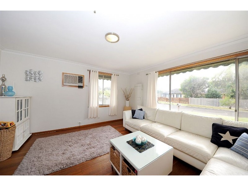 9 Netherall Street, Seaford VIC 3198