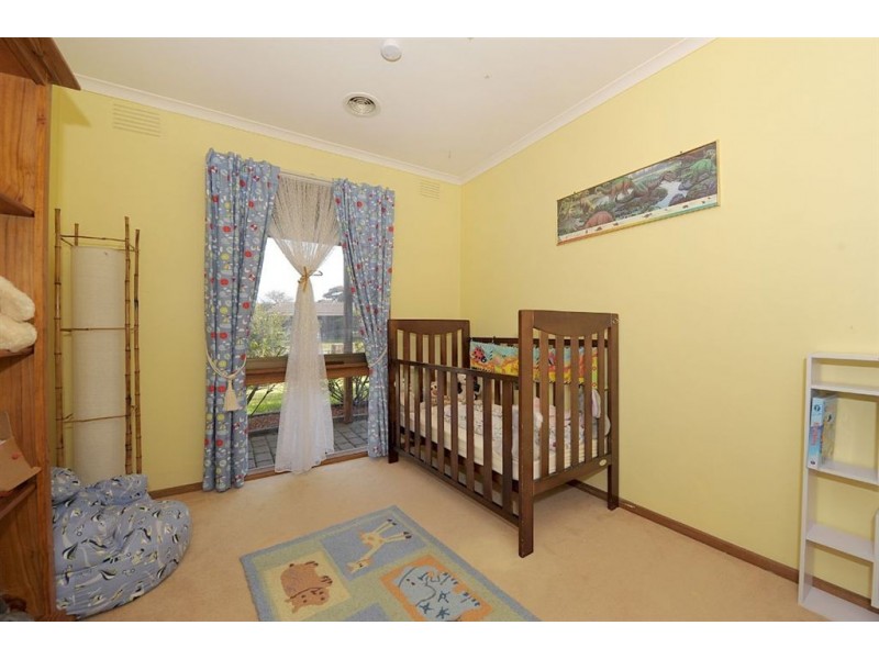 15 Arden Court, Seaford VIC 3198