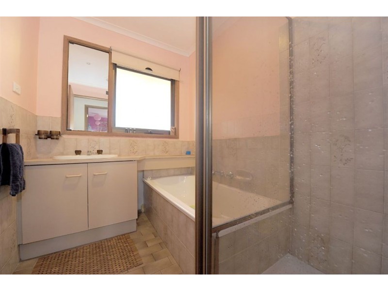 15 Arden Court, Seaford VIC 3198