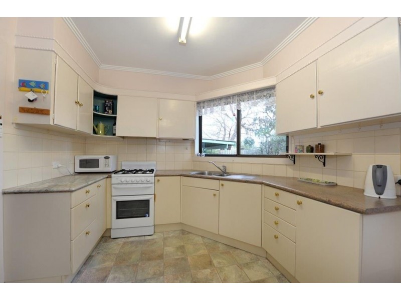 6 Myra Street, Seaford VIC 3198