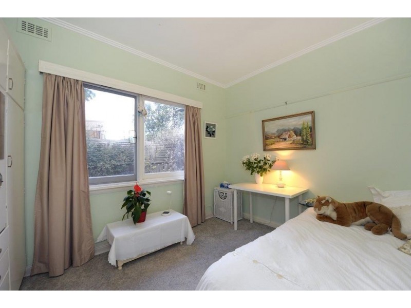 6 Myra Street, Seaford VIC 3198