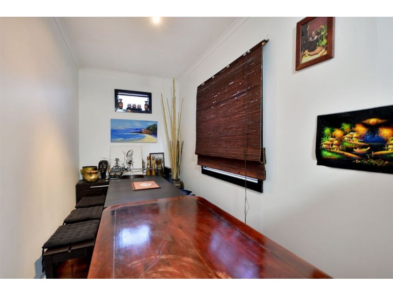 27 Boonong Ave, Seaford VIC 3198