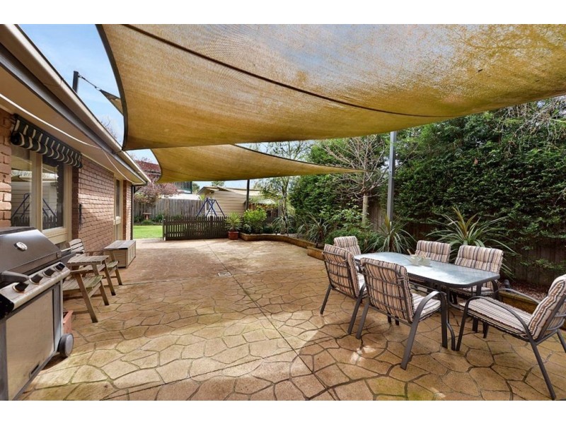 25 Downs Road, Seaford VIC 3198