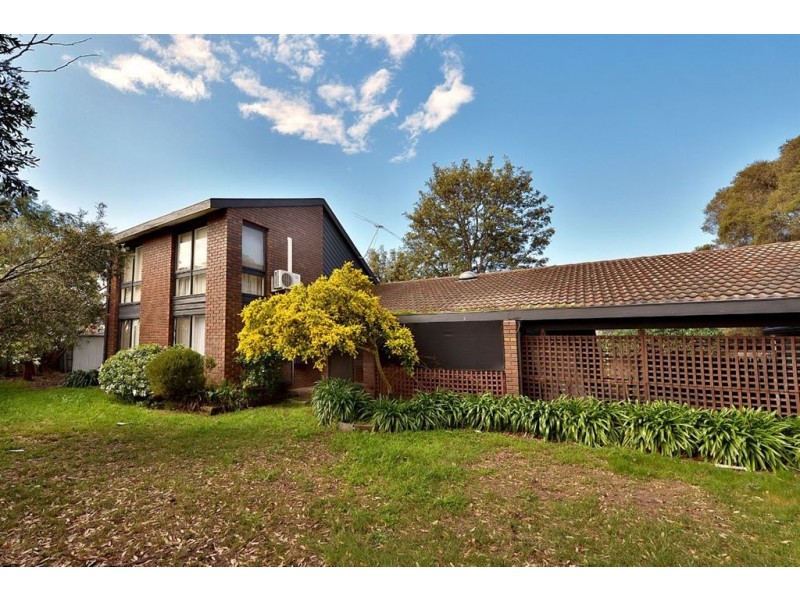 26 Downs Road, Seaford VIC 3198
