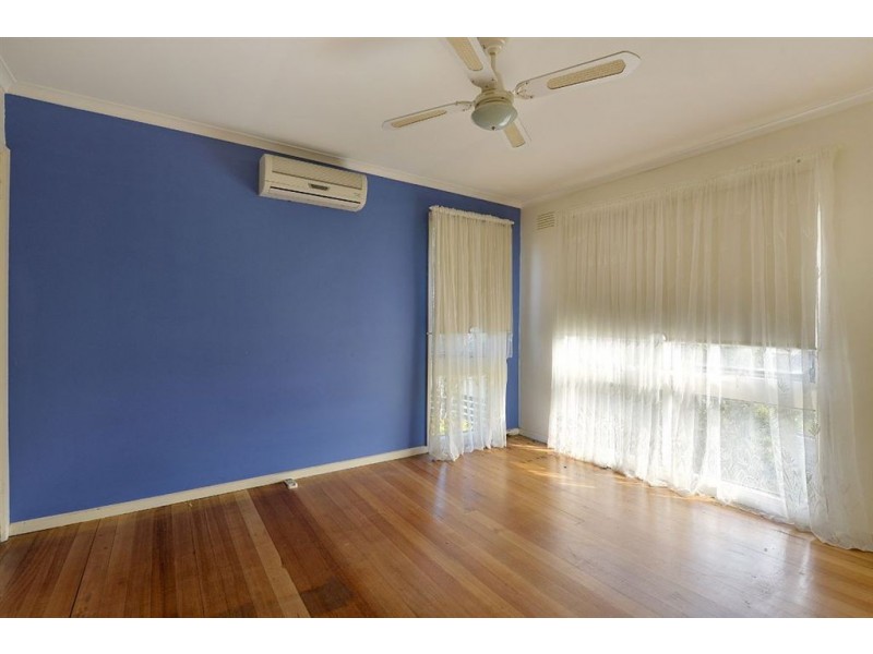 26 Downs Road, Seaford VIC 3198