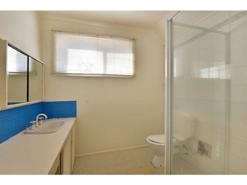 26 Downs Road, Seaford VIC 3198
