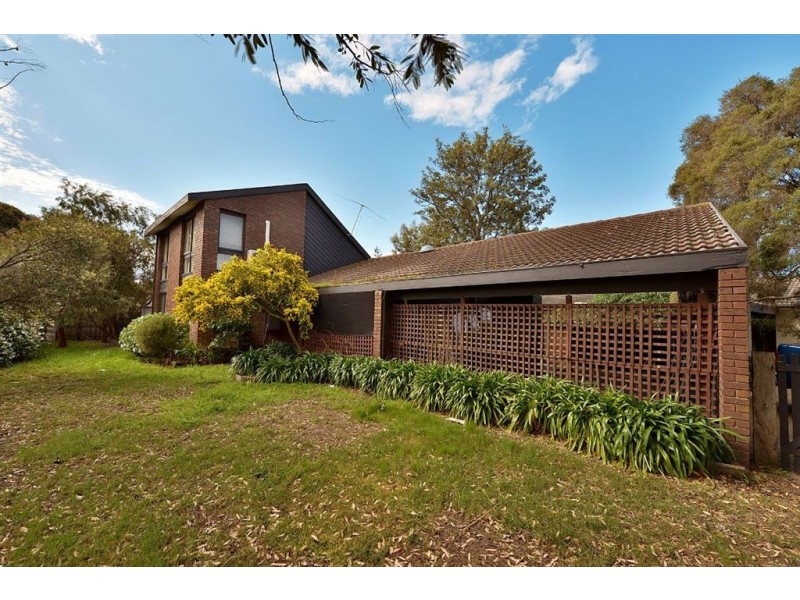 26 Downs Road, Seaford VIC 3198