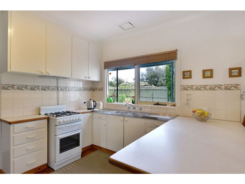 3 Barry Street, Seaford VIC 3198