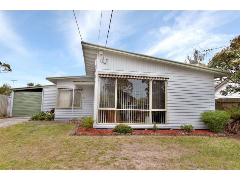 140 Fortescue Avenue, Seaford VIC 3198