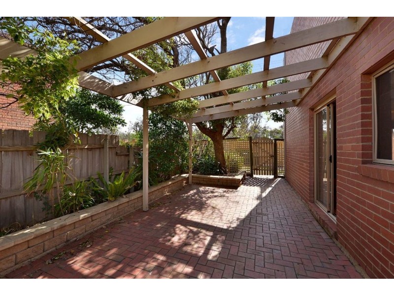 1/280 Nepean Highway, Seaford VIC 3198