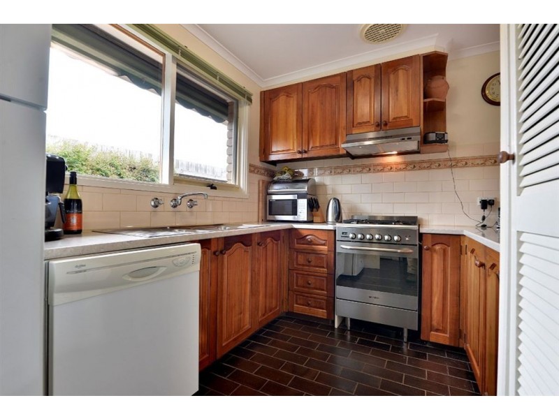 5 Emanuel Drive, Seaford VIC 3198