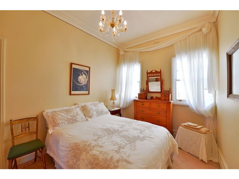 208 Nepean Highway, Seaford VIC 3198