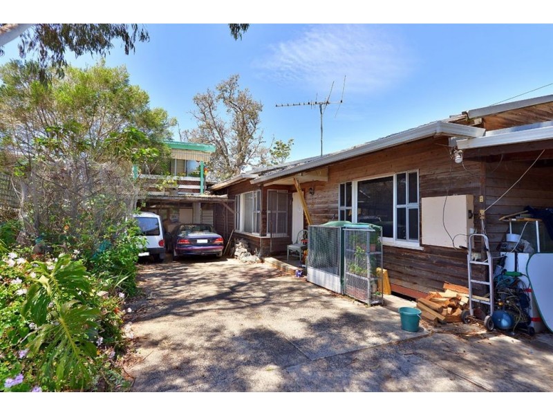 105 Rosslyn Avenue, Seaford VIC 3198
