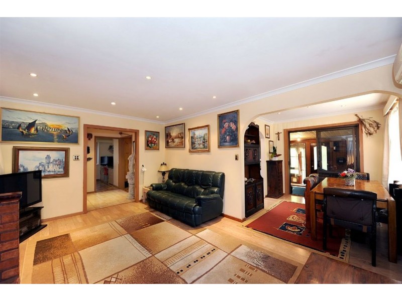 10 Pimpala Avenue, Seaford VIC 3198
