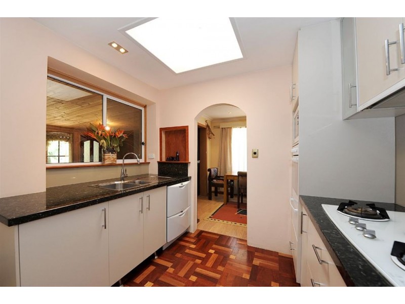 10 Pimpala Avenue, Seaford VIC 3198