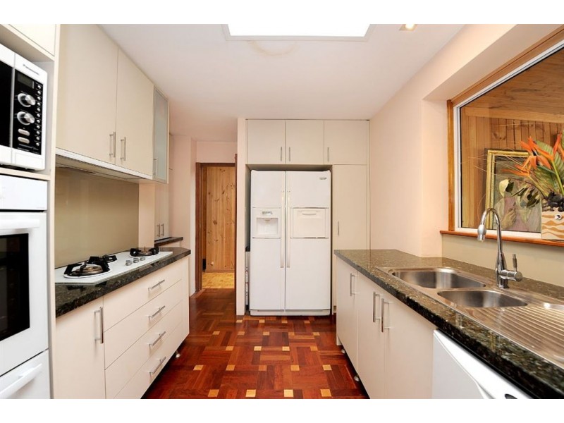 10 Pimpala Avenue, Seaford VIC 3198