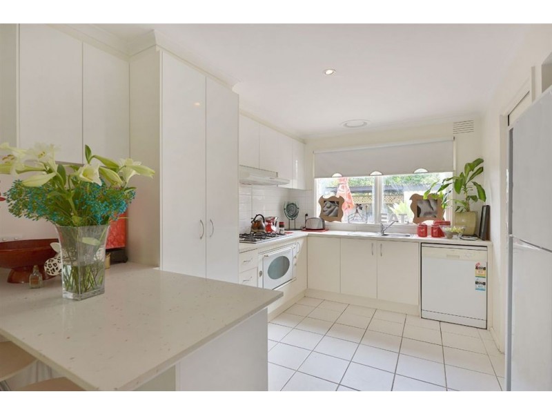 12/99-101 Nepean Highway, Seaford VIC 3198