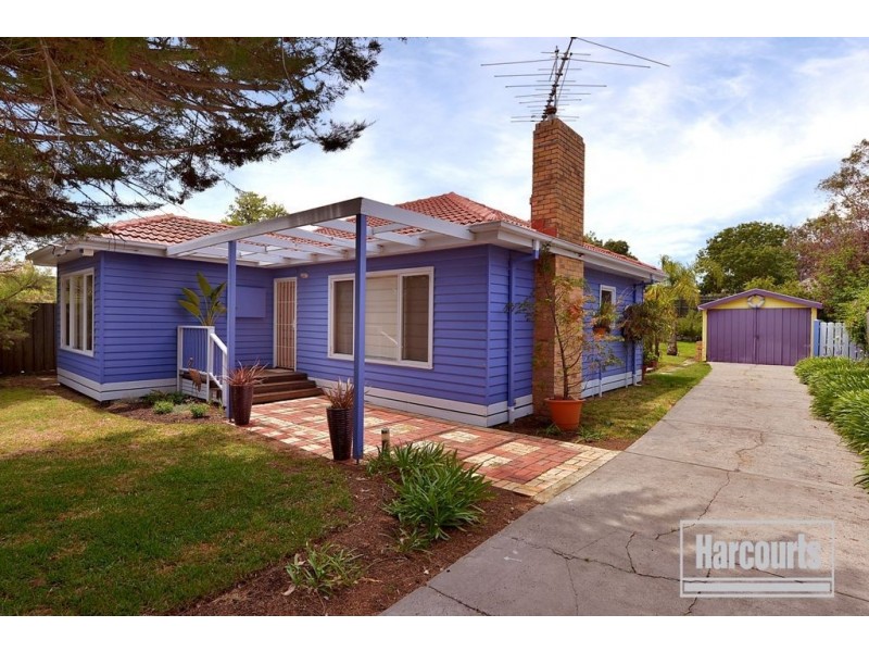 6 Newton Street, Seaford VIC 3198