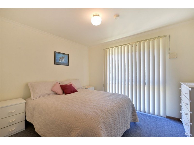 1 Parkside Boulevard, Carrum VIC 3197